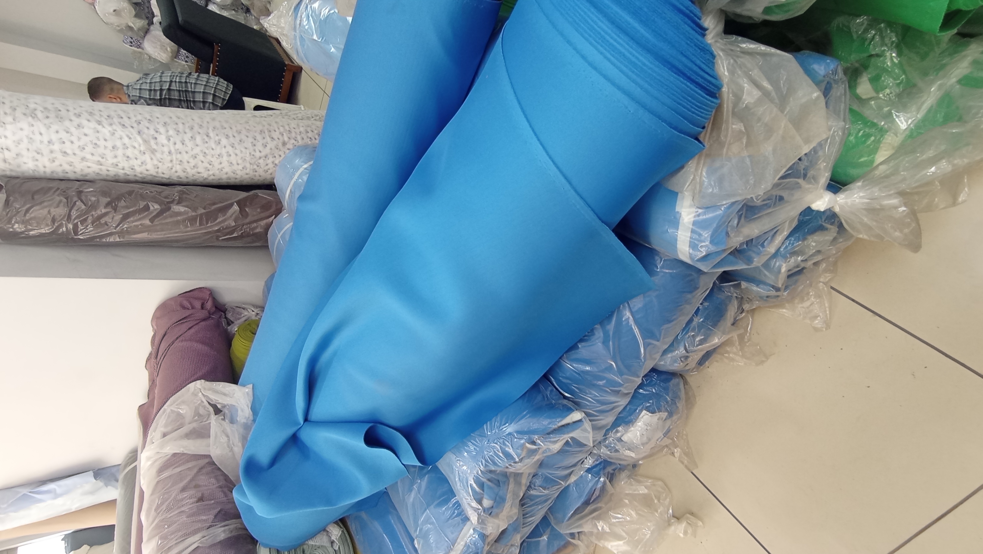 Puf Dalgıç Kumaş Mavi Renk K1149